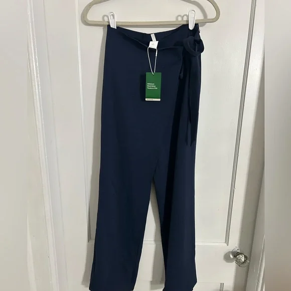 HALARA Elegant Navy Wide-Leg Pants - Picture 5 of 11